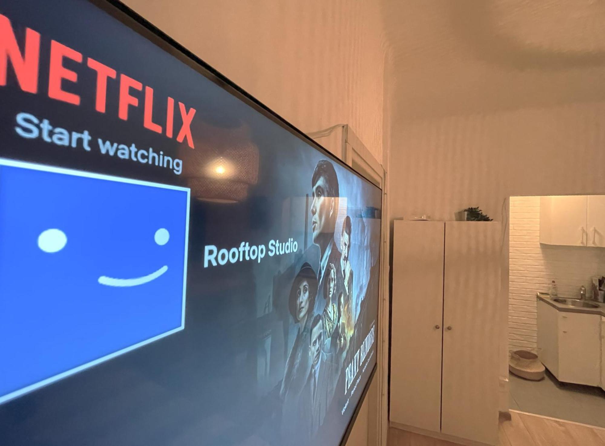 Rooftop Studio In The Heart Of Bucharest W Netflix Экстерьер фото
